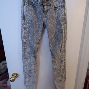 Acid Wash Jeans